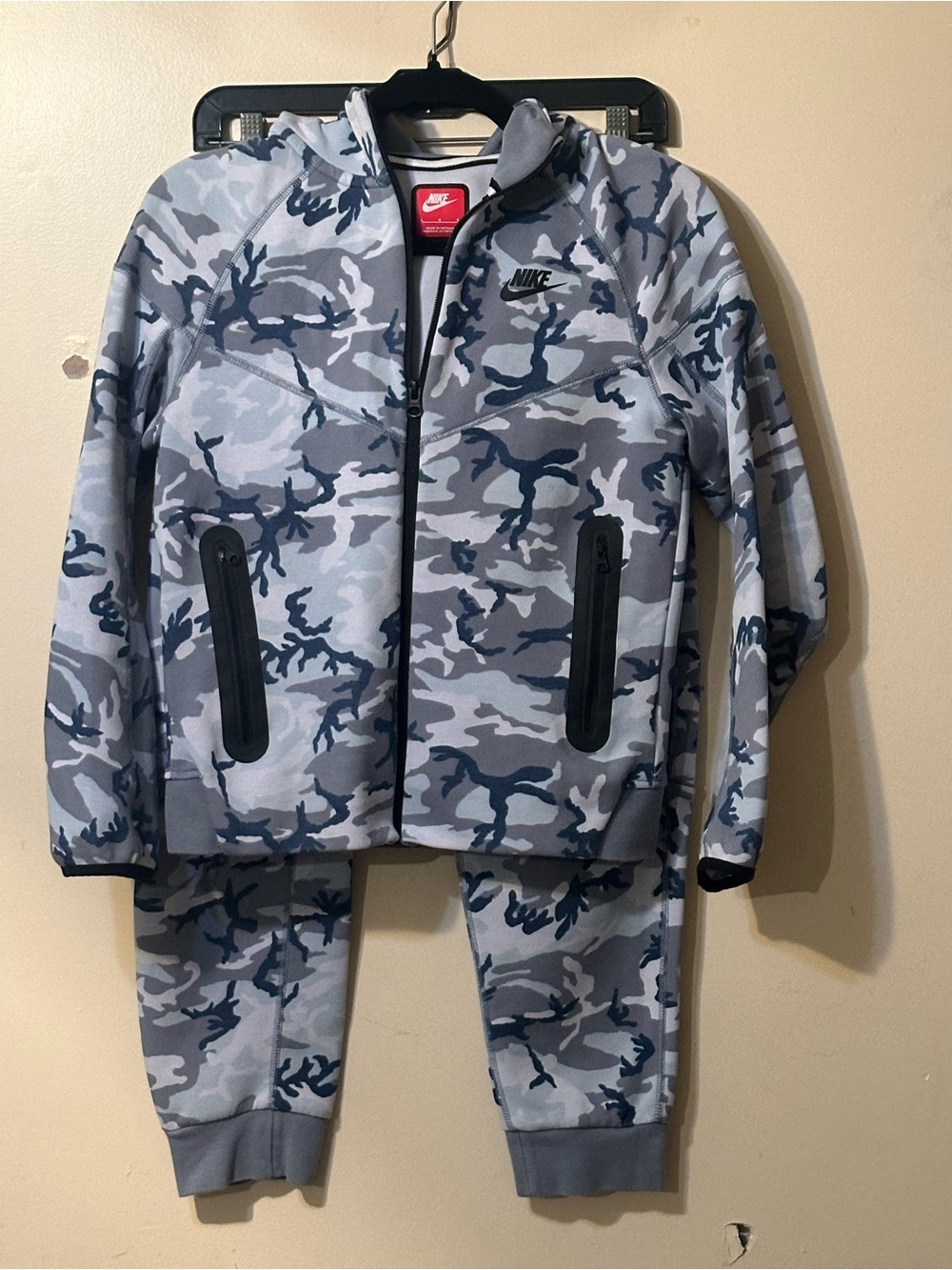 Nike Tech Grey & Blue Camo Hoodie Jacket and Jogger Set